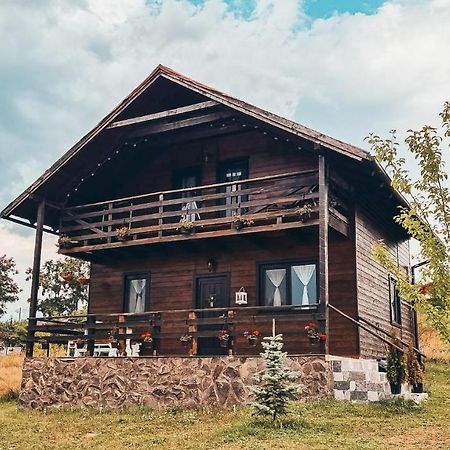 Вилла The Wooden Nest -Ковасна Экстерьер фото